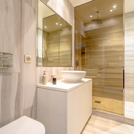 Le Sunset L Terrace & Sea View L Shellter-rentals Apartmán *